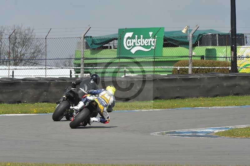 Motorcycle action photographs;donington;donington park leicestershire;donington photographs;event digital images;eventdigitalimages;no limits trackday;peter wileman photography;trackday;trackday digital images;trackday photos