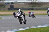 Motorcycle-action-photographs;donington;donington-park-leicestershire;donington-photographs;event-digital-images;eventdigitalimages;no-limits-trackday;peter-wileman-photography;trackday;trackday-digital-images;trackday-photos