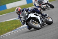 Motorcycle-action-photographs;donington;donington-park-leicestershire;donington-photographs;event-digital-images;eventdigitalimages;no-limits-trackday;peter-wileman-photography;trackday;trackday-digital-images;trackday-photos