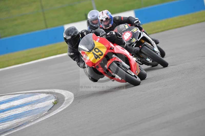 Motorcycle action photographs;donington;donington park leicestershire;donington photographs;event digital images;eventdigitalimages;no limits trackday;peter wileman photography;trackday;trackday digital images;trackday photos
