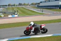 Motorcycle-action-photographs;donington;donington-park-leicestershire;donington-photographs;event-digital-images;eventdigitalimages;no-limits-trackday;peter-wileman-photography;trackday;trackday-digital-images;trackday-photos