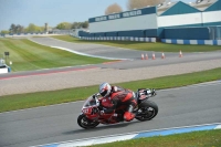 Motorcycle-action-photographs;donington;donington-park-leicestershire;donington-photographs;event-digital-images;eventdigitalimages;no-limits-trackday;peter-wileman-photography;trackday;trackday-digital-images;trackday-photos