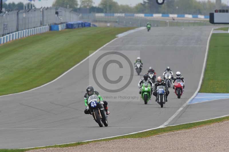 Motorcycle action photographs;donington;donington park leicestershire;donington photographs;event digital images;eventdigitalimages;no limits trackday;peter wileman photography;trackday;trackday digital images;trackday photos