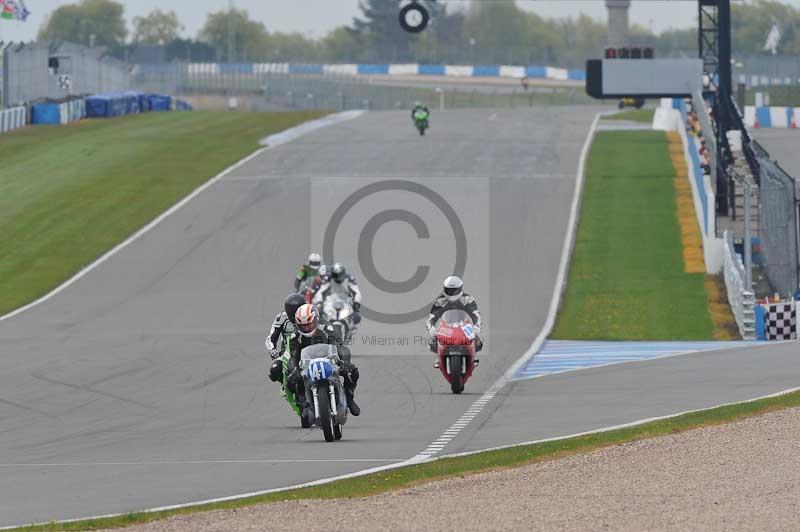 Motorcycle action photographs;donington;donington park leicestershire;donington photographs;event digital images;eventdigitalimages;no limits trackday;peter wileman photography;trackday;trackday digital images;trackday photos