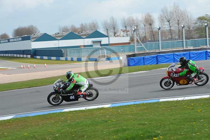 Motorcycle action photographs;donington;donington park leicestershire;donington photographs;event digital images;eventdigitalimages;no limits trackday;peter wileman photography;trackday;trackday digital images;trackday photos