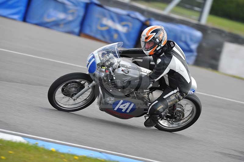 Motorcycle action photographs;donington;donington park leicestershire;donington photographs;event digital images;eventdigitalimages;no limits trackday;peter wileman photography;trackday;trackday digital images;trackday photos