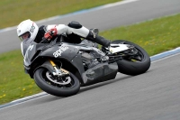 Motorcycle-action-photographs;donington;donington-park-leicestershire;donington-photographs;event-digital-images;eventdigitalimages;no-limits-trackday;peter-wileman-photography;trackday;trackday-digital-images;trackday-photos