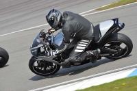 Motorcycle-action-photographs;donington;donington-park-leicestershire;donington-photographs;event-digital-images;eventdigitalimages;no-limits-trackday;peter-wileman-photography;trackday;trackday-digital-images;trackday-photos