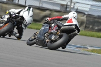 Motorcycle-action-photographs;donington;donington-park-leicestershire;donington-photographs;event-digital-images;eventdigitalimages;no-limits-trackday;peter-wileman-photography;trackday;trackday-digital-images;trackday-photos