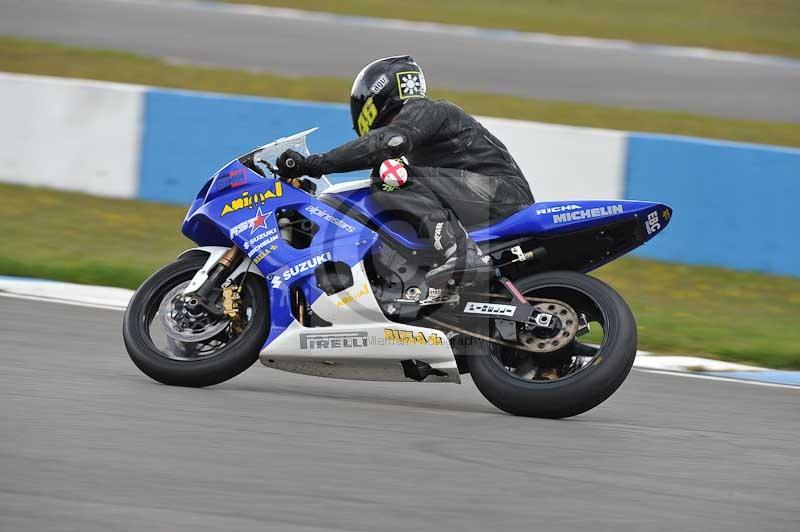 Motorcycle action photographs;donington;donington park leicestershire;donington photographs;event digital images;eventdigitalimages;no limits trackday;peter wileman photography;trackday;trackday digital images;trackday photos