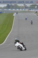 Motorcycle-action-photographs;donington;donington-park-leicestershire;donington-photographs;event-digital-images;eventdigitalimages;no-limits-trackday;peter-wileman-photography;trackday;trackday-digital-images;trackday-photos