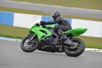 Motorcycle-action-photographs;donington;donington-park-leicestershire;donington-photographs;event-digital-images;eventdigitalimages;no-limits-trackday;peter-wileman-photography;trackday;trackday-digital-images;trackday-photos