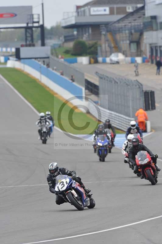Motorcycle action photographs;donington;donington park leicestershire;donington photographs;event digital images;eventdigitalimages;no limits trackday;peter wileman photography;trackday;trackday digital images;trackday photos