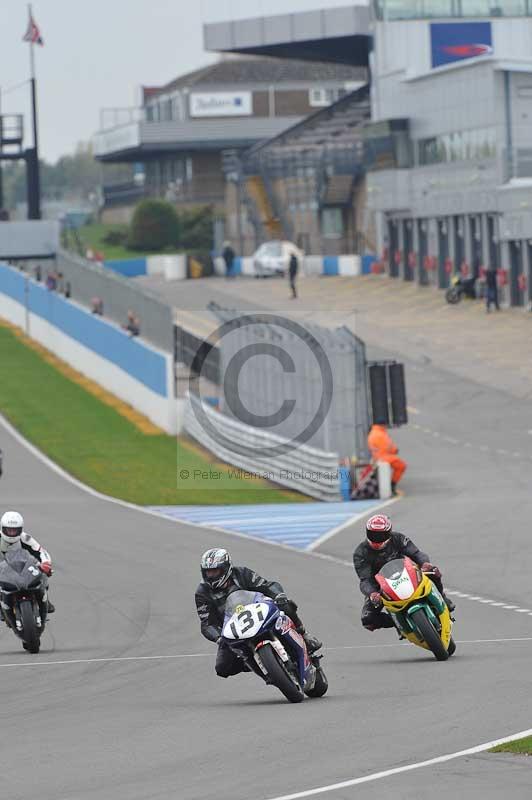 Motorcycle action photographs;donington;donington park leicestershire;donington photographs;event digital images;eventdigitalimages;no limits trackday;peter wileman photography;trackday;trackday digital images;trackday photos