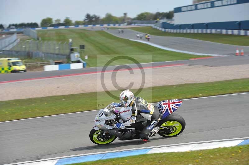 Motorcycle action photographs;donington;donington park leicestershire;donington photographs;event digital images;eventdigitalimages;no limits trackday;peter wileman photography;trackday;trackday digital images;trackday photos