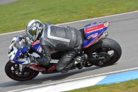Motorcycle-action-photographs;donington;donington-park-leicestershire;donington-photographs;event-digital-images;eventdigitalimages;no-limits-trackday;peter-wileman-photography;trackday;trackday-digital-images;trackday-photos