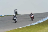 Motorcycle-action-photographs;donington;donington-park-leicestershire;donington-photographs;event-digital-images;eventdigitalimages;no-limits-trackday;peter-wileman-photography;trackday;trackday-digital-images;trackday-photos
