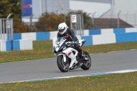 Motorcycle-action-photographs;donington;donington-park-leicestershire;donington-photographs;event-digital-images;eventdigitalimages;no-limits-trackday;peter-wileman-photography;trackday;trackday-digital-images;trackday-photos