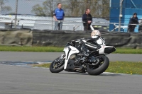Motorcycle-action-photographs;donington;donington-park-leicestershire;donington-photographs;event-digital-images;eventdigitalimages;no-limits-trackday;peter-wileman-photography;trackday;trackday-digital-images;trackday-photos