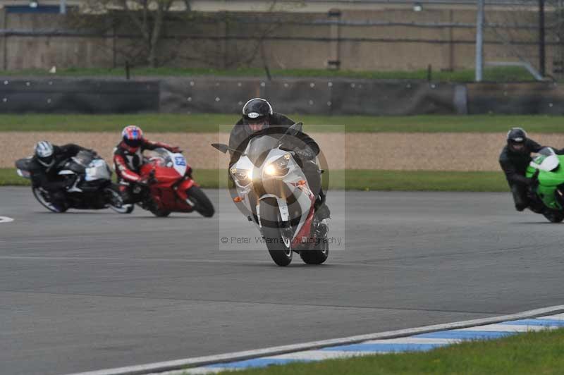 Motorcycle action photographs;donington;donington park leicestershire;donington photographs;event digital images;eventdigitalimages;no limits trackday;peter wileman photography;trackday;trackday digital images;trackday photos
