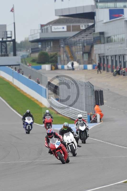 Motorcycle action photographs;donington;donington park leicestershire;donington photographs;event digital images;eventdigitalimages;no limits trackday;peter wileman photography;trackday;trackday digital images;trackday photos