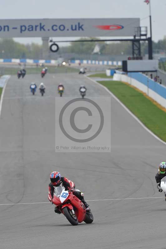 Motorcycle action photographs;donington;donington park leicestershire;donington photographs;event digital images;eventdigitalimages;no limits trackday;peter wileman photography;trackday;trackday digital images;trackday photos