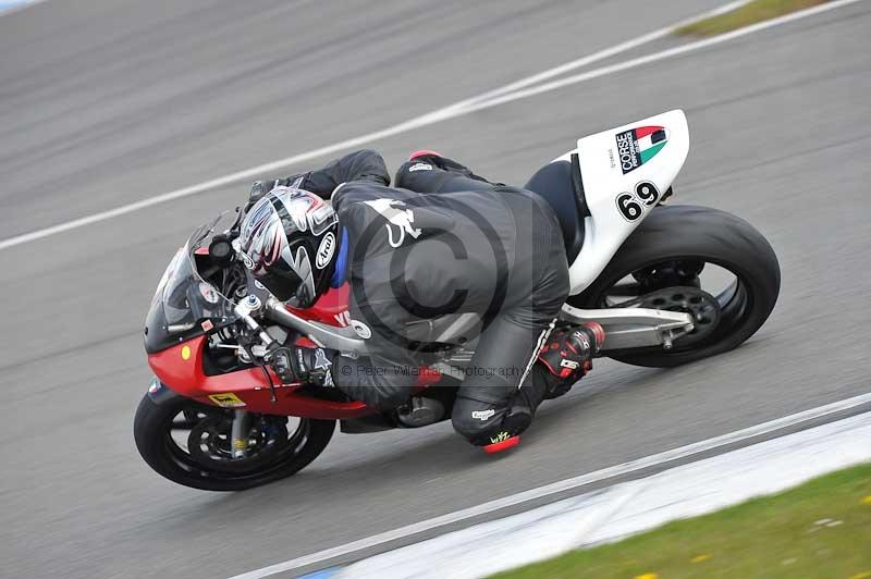 Motorcycle action photographs;donington;donington park leicestershire;donington photographs;event digital images;eventdigitalimages;no limits trackday;peter wileman photography;trackday;trackday digital images;trackday photos