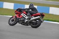 Motorcycle-action-photographs;donington;donington-park-leicestershire;donington-photographs;event-digital-images;eventdigitalimages;no-limits-trackday;peter-wileman-photography;trackday;trackday-digital-images;trackday-photos