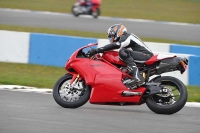 Motorcycle-action-photographs;donington;donington-park-leicestershire;donington-photographs;event-digital-images;eventdigitalimages;no-limits-trackday;peter-wileman-photography;trackday;trackday-digital-images;trackday-photos