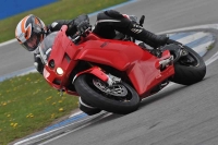 Motorcycle-action-photographs;donington;donington-park-leicestershire;donington-photographs;event-digital-images;eventdigitalimages;no-limits-trackday;peter-wileman-photography;trackday;trackday-digital-images;trackday-photos