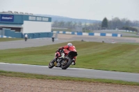 Motorcycle-action-photographs;donington;donington-park-leicestershire;donington-photographs;event-digital-images;eventdigitalimages;no-limits-trackday;peter-wileman-photography;trackday;trackday-digital-images;trackday-photos