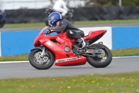 Motorcycle-action-photographs;donington;donington-park-leicestershire;donington-photographs;event-digital-images;eventdigitalimages;no-limits-trackday;peter-wileman-photography;trackday;trackday-digital-images;trackday-photos