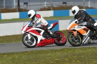 Motorcycle-action-photographs;donington;donington-park-leicestershire;donington-photographs;event-digital-images;eventdigitalimages;no-limits-trackday;peter-wileman-photography;trackday;trackday-digital-images;trackday-photos