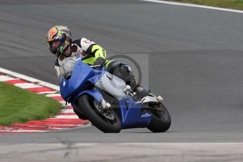 enduro digital images;event digital images;eventdigitalimages;no limits trackdays;oulton no limits trackday;oulton park cheshire;oulton trackday photographs;peter wileman photography;racing digital images;trackday digital images;trackday photos