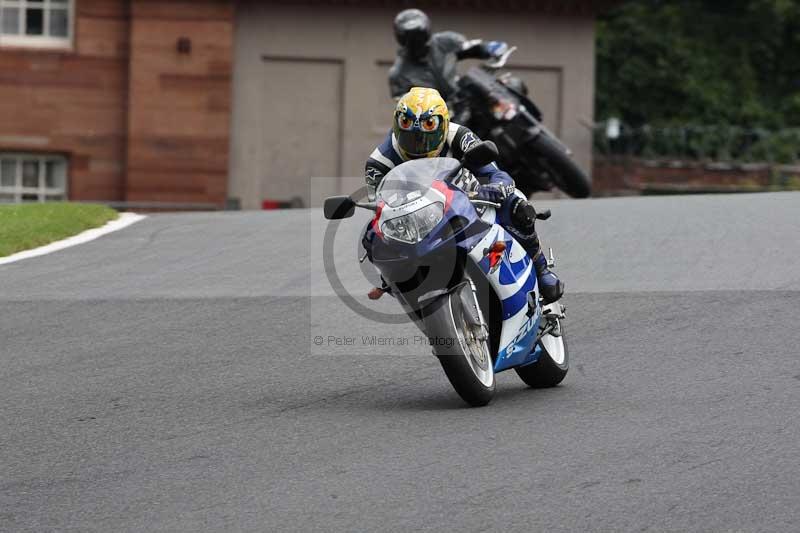 enduro digital images;event digital images;eventdigitalimages;no limits trackdays;oulton no limits trackday;oulton park cheshire;oulton trackday photographs;peter wileman photography;racing digital images;trackday digital images;trackday photos