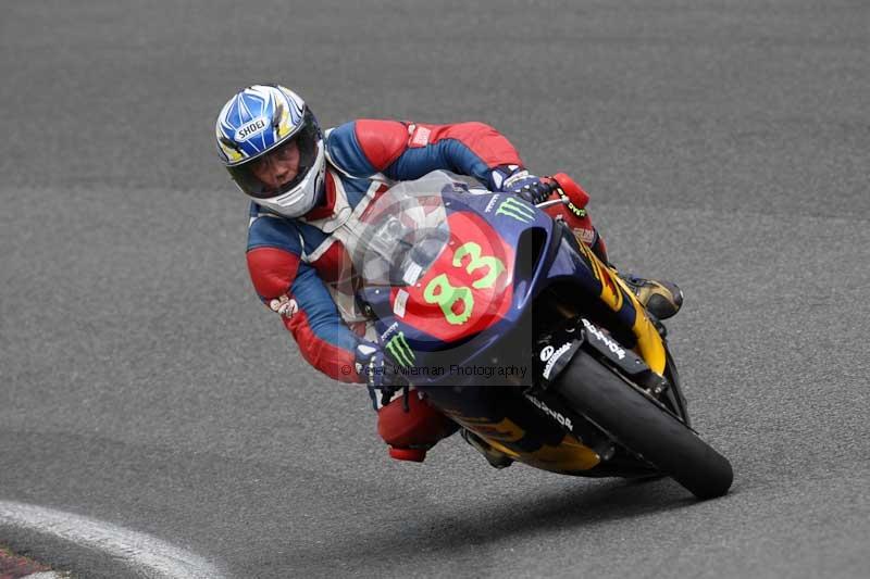 enduro digital images;event digital images;eventdigitalimages;no limits trackdays;oulton no limits trackday;oulton park cheshire;oulton trackday photographs;peter wileman photography;racing digital images;trackday digital images;trackday photos