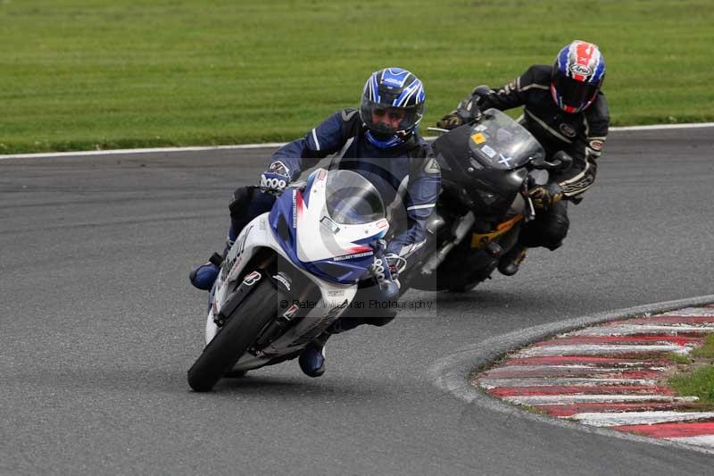 enduro digital images;event digital images;eventdigitalimages;no limits trackdays;oulton no limits trackday;oulton park cheshire;oulton trackday photographs;peter wileman photography;racing digital images;trackday digital images;trackday photos