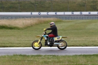 Rockingham-no-limits-trackday;enduro-digital-images;event-digital-images;eventdigitalimages;no-limits-trackdays;peter-wileman-photography;racing-digital-images;rockingham-raceway-northamptonshire;rockingham-trackday-photographs;trackday-digital-images;trackday-photos