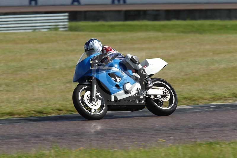 Rockingham no limits trackday;enduro digital images;event digital images;eventdigitalimages;no limits trackdays;peter wileman photography;racing digital images;rockingham raceway northamptonshire;rockingham trackday photographs;trackday digital images;trackday photos