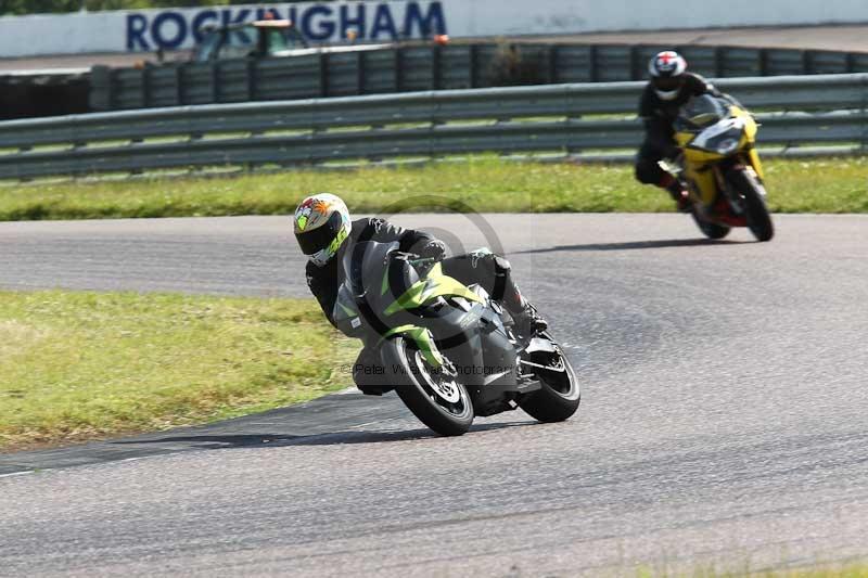 Rockingham no limits trackday;enduro digital images;event digital images;eventdigitalimages;no limits trackdays;peter wileman photography;racing digital images;rockingham raceway northamptonshire;rockingham trackday photographs;trackday digital images;trackday photos
