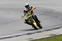Rockingham-no-limits-trackday;enduro-digital-images;event-digital-images;eventdigitalimages;no-limits-trackdays;peter-wileman-photography;racing-digital-images;rockingham-raceway-northamptonshire;rockingham-trackday-photographs;trackday-digital-images;trackday-photos