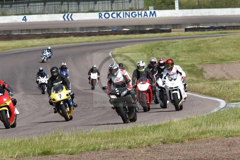 Rockingham no limits trackday;enduro digital images;event digital images;eventdigitalimages;no limits trackdays;peter wileman photography;racing digital images;rockingham raceway northamptonshire;rockingham trackday photographs;trackday digital images;trackday photos