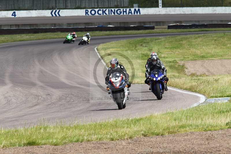 Rockingham no limits trackday;enduro digital images;event digital images;eventdigitalimages;no limits trackdays;peter wileman photography;racing digital images;rockingham raceway northamptonshire;rockingham trackday photographs;trackday digital images;trackday photos