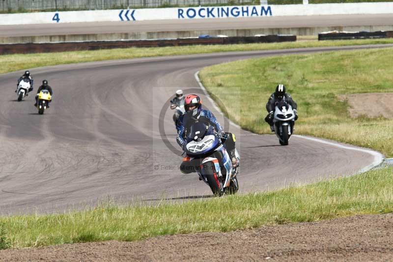 Rockingham no limits trackday;enduro digital images;event digital images;eventdigitalimages;no limits trackdays;peter wileman photography;racing digital images;rockingham raceway northamptonshire;rockingham trackday photographs;trackday digital images;trackday photos
