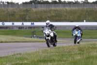 Rockingham-no-limits-trackday;enduro-digital-images;event-digital-images;eventdigitalimages;no-limits-trackdays;peter-wileman-photography;racing-digital-images;rockingham-raceway-northamptonshire;rockingham-trackday-photographs;trackday-digital-images;trackday-photos