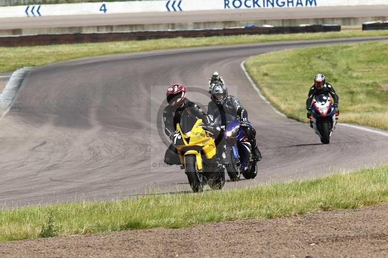 Rockingham no limits trackday;enduro digital images;event digital images;eventdigitalimages;no limits trackdays;peter wileman photography;racing digital images;rockingham raceway northamptonshire;rockingham trackday photographs;trackday digital images;trackday photos