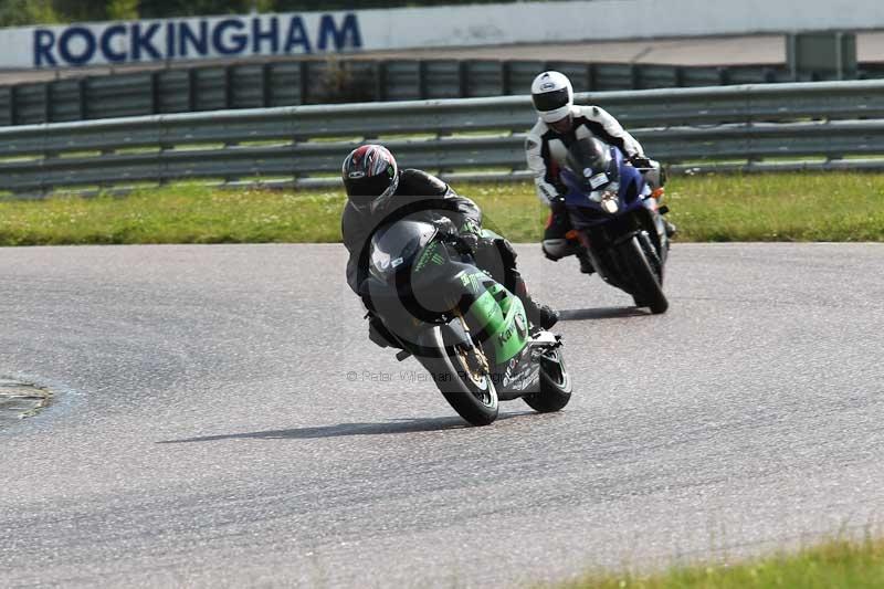 Rockingham no limits trackday;enduro digital images;event digital images;eventdigitalimages;no limits trackdays;peter wileman photography;racing digital images;rockingham raceway northamptonshire;rockingham trackday photographs;trackday digital images;trackday photos