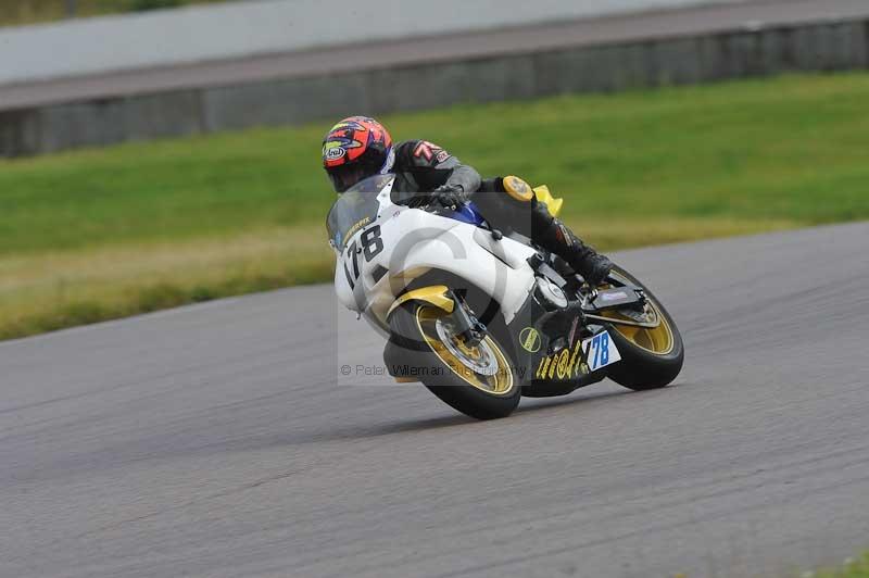Rockingham no limits trackday;enduro digital images;event digital images;eventdigitalimages;no limits trackdays;peter wileman photography;racing digital images;rockingham raceway northamptonshire;rockingham trackday photographs;trackday digital images;trackday photos