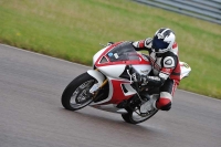 Rockingham-no-limits-trackday;enduro-digital-images;event-digital-images;eventdigitalimages;no-limits-trackdays;peter-wileman-photography;racing-digital-images;rockingham-raceway-northamptonshire;rockingham-trackday-photographs;trackday-digital-images;trackday-photos