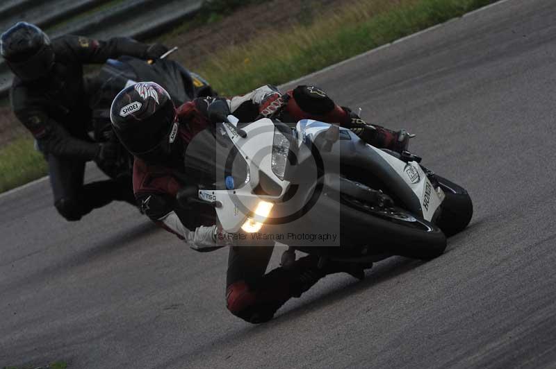 Rockingham no limits trackday;enduro digital images;event digital images;eventdigitalimages;no limits trackdays;peter wileman photography;racing digital images;rockingham raceway northamptonshire;rockingham trackday photographs;trackday digital images;trackday photos